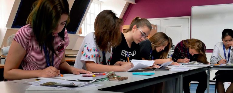 Inside the Independent School Classroom