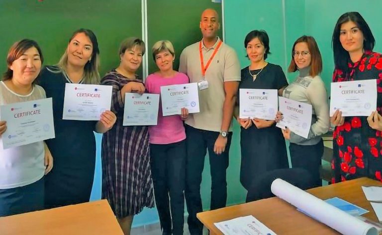Clil programme covers 1,000 Kazakh teachers