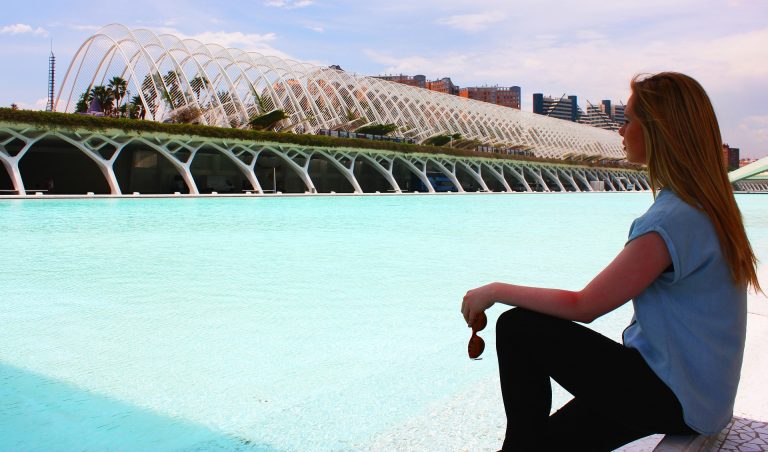 Valencia fails to pay its foreign teachers – again
