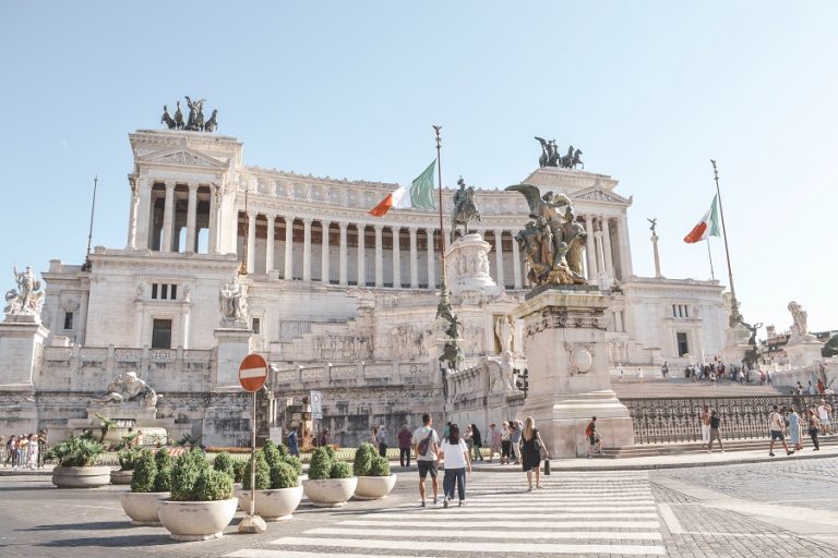 UPDATED Lettori: Lecturers strike across Italy