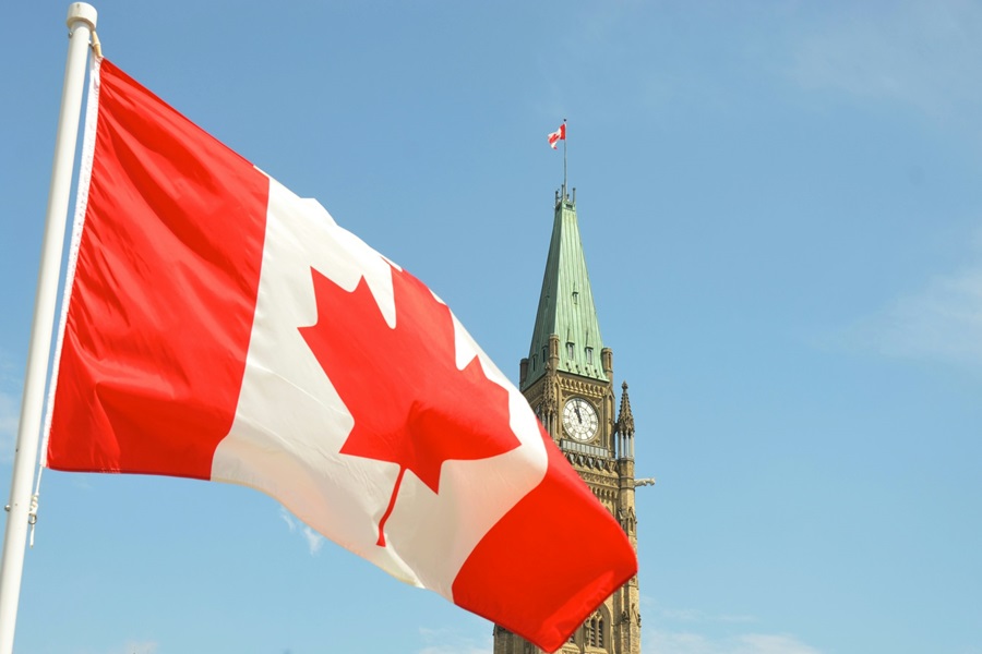 Canada: government announce cap on student working hours