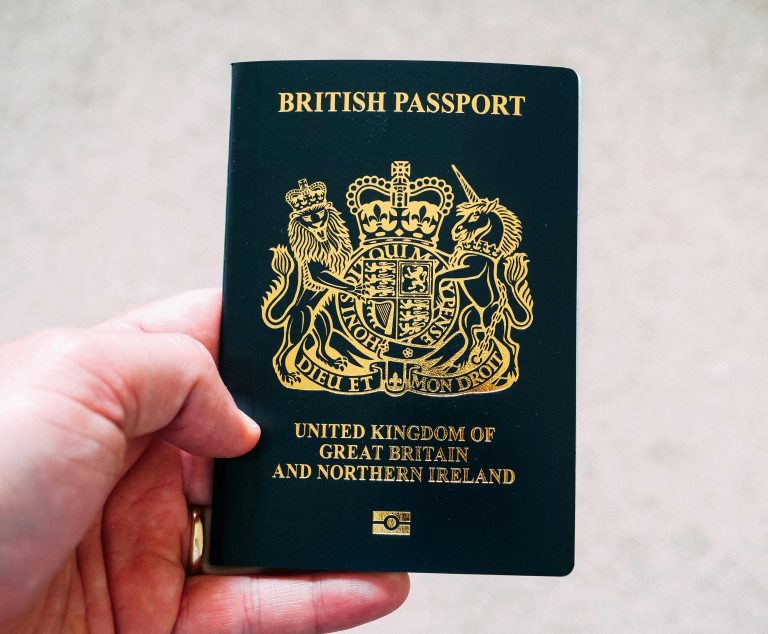 Government toughens rules for people seeking citizenship with new English language requirements